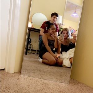 Meet your Posher, Caitlyn